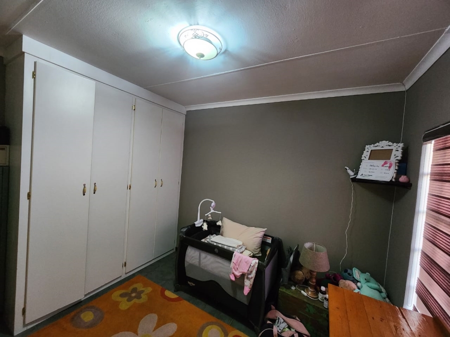 3 Bedroom Property for Sale in Protea Park North West